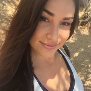 Meet your Posher, Cassidy